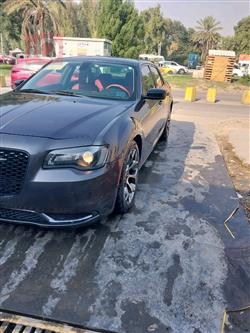 کرایسلەر 300